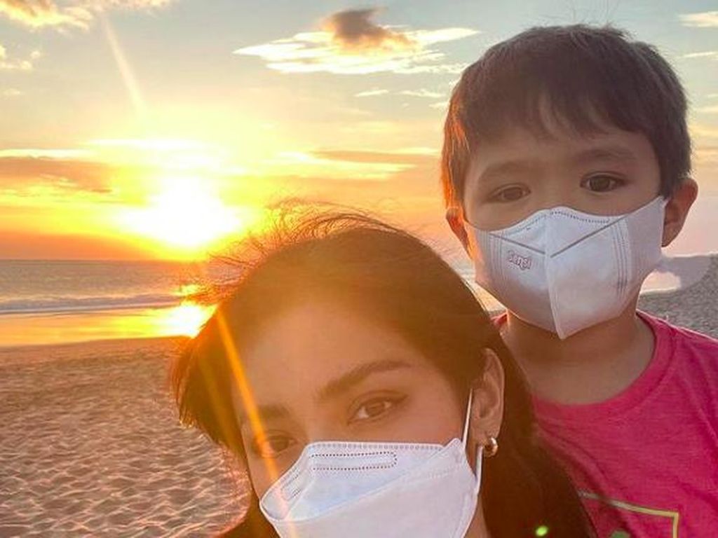 El Barack Positif Corona, Ini Gejala COVID pada Anak yang Harus Diwaspadai El Barack Positif Corona, Ini Gejala COVID pada Anak yang Harus Diwaspadai