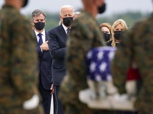 Joe Biden Sambut 13 Tentara AS yang Tewas di Kabul