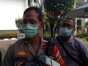 Polisi: Pendemo di PT DKI Simpatisan HRS, Ngakunya Mau Beri Doa Polisi: Pendemo di PT DKI Simpatisan HRS, Ngakunya Mau Beri Doa