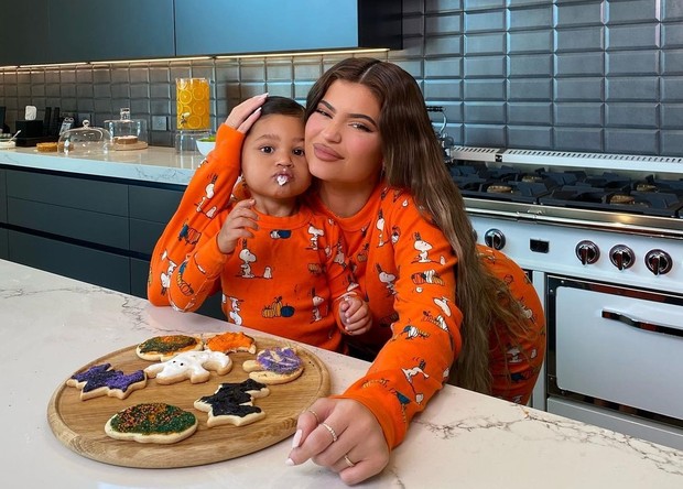 Kylie Jenner dan Stormi Webster