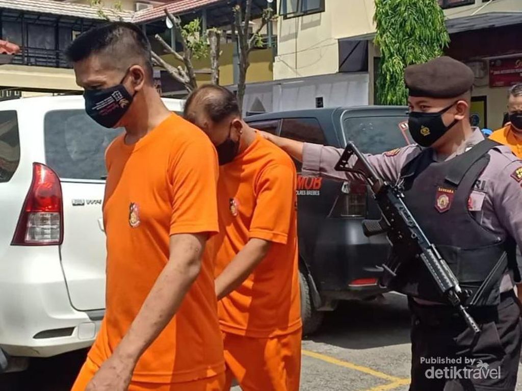 Oknum Anggota Polres Brebes Ditangkap Saat Pesta Sabu Oknum Anggota Polres Brebes Ditangkap Saat Pesta Sabu