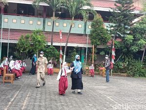 Ortu Ungkap Anaknya Antusias Kembali ke Sekolah: Dia Semangat 45! Ortu Ungkap Anaknya Antusias Kembali ke Sekolah: Dia Semangat 45!