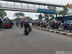 Massa Pendukung HRS Bubar, Lalin di Cempaka Putih Jakpus Dibuka Lagi