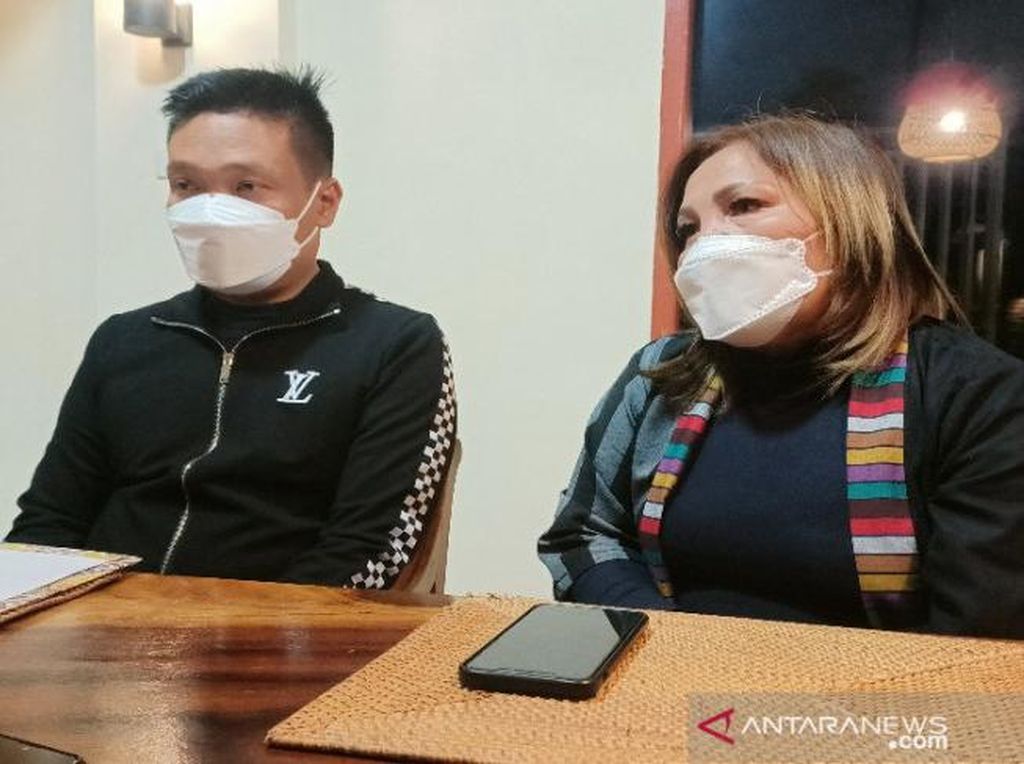 Wabup Humbahas Tepis Selingkuh dengan ASN: Pelaku Sebar Isu untuk Memeras Wabup Humbahas Tepis Selingkuh dengan ASN: Pelaku Sebar Isu untuk Memeras