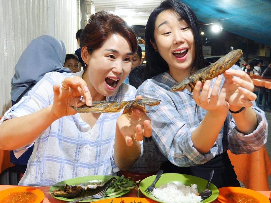Sihir Makanan dan Diplomasi Indonesia-Korea Sihir Makanan dan Diplomasi Indonesia-Korea