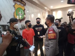 Penipu Artis yang Catut Nama Jokowi Bakar Barang Bukti untuk Hilangkan Jejak