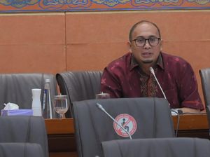 Andre Rosiade Minta Menkominfo Siapkan Spektrum 100 MHz untuk 5G