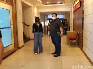 Maafkan KD, Ayu Ting Ting Keukeuh Lanjutkan Proses Hukum Maafkan KD, Ayu Ting Ting Keukeuh Lanjutkan Proses Hukum