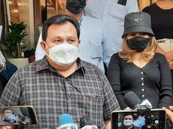 Ayu Ting Ting Maafkan Pembully, tapi Proses Hukum Tetap Lanjut