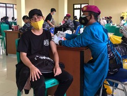 Kemenhub dan TNI AL Gelar Vaksinasi Dosis 2 di Banten