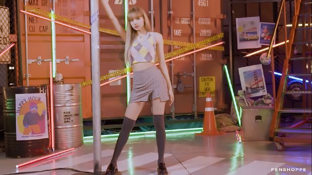 Potret Lisa dalam iklan Penshoppe