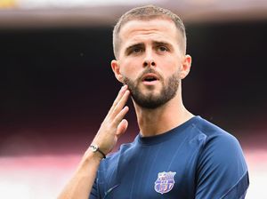 Pjanic: Koeman Gak Becus Latih Barcelona! Pjanic: Koeman Gak Becus Latih Barcelona!