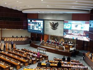 10 Anggota DPR Meninggal Dunia karena COVID Sepanjang Pandemi