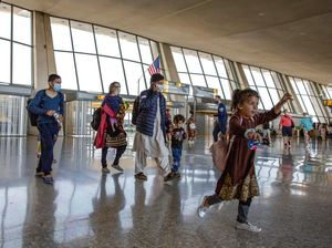 Tragis! Bayi Pengungsi Afghanistan Meninggal Setibanya di AS Tragis! Bayi Pengungsi Afghanistan Meninggal Setibanya di AS