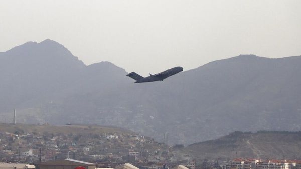 Pasukan AS Tinggalkan Kabul, Evakuasi Warga Afghanistan Berakhir