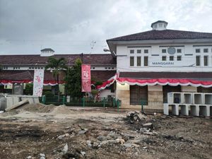 Disebut Bakal Ada Shelter Ojol, Begini Progres Penataan Stasiun Manggarai Disebut Bakal Ada Shelter Ojol, Begini Progres Penataan Stasiun Manggarai