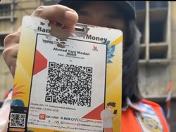 Bobby Sindir Selebgram Lempar Duit Parkir ke Petugas: Kita Cashless