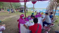 Foto: Vaksinasi di Tempat Wisata Rasanya Asyik Juga