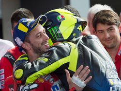 Rossi Yakin Dovizioso yang Kaya Pengalaman Akan Untungkan Petronas Yamaha