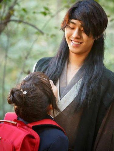 Fakta Menarik Ahn Hyo Seop, Aktor Dalam Drama Lovers of The Red Sky!