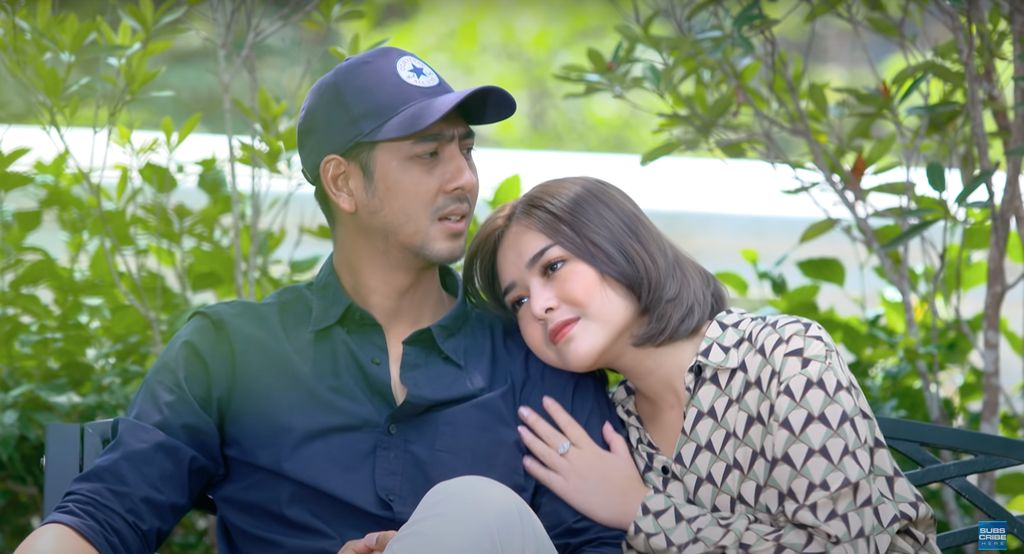 Adegan Mesra Amanda Manopo dan Arya Saloka