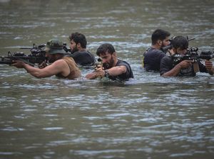 Begini Pasukan Anti-Taliban Berlatih Begini Pasukan Anti-Taliban Berlatih