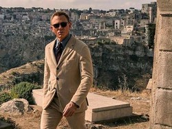 Daniel Craig yang Legawa Lepaskan Karakter James Bond
