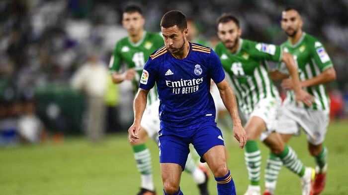 Real Madrids Eden Hazard controls the ball during the Spanish La Liga soccer match between Real Betis and Real Madrid at Benito Villamarin stadium in Seville, Spain, Saturday, Aug. 28, 2021. (AP Photo/Jose Breton)
