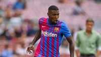 Tottenham Hotspur membeli Emerson Royal dari Barcelona. Bek kanan asal Brasil itu diyakini akan langsung masuk starter Spurs (Getty Images/David Ramos)