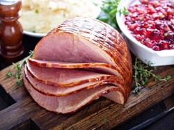 8 Istilah Olahan Babi hingga Ojol Kena Suspend karena Lama Antar Makanan