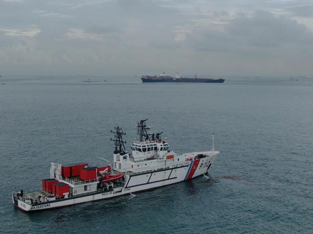 Antisipasi Tumpahan Minyak di Laut, RI Gandeng Singapura-Malaysia Antisipasi Tumpahan Minyak di Laut, RI Gandeng Singapura-Malaysia