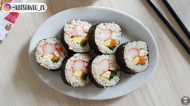 Kimbab, sushinya orang Korea | Foto : Youtube/Puguh Kristanto