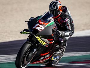 Resmi! Vinales Jalani Debut Bersama Aprilia di MotoGP Aragon