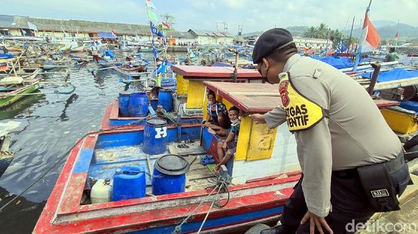 Nelayan di Pelabuhanratu Jadi Sasaran Vaksin COVID-19