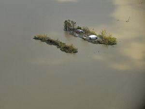 Potret Kerusakan Akibat Badai Ida di AS