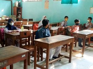 PTM Pertama, Tidak Perlu Berseragram Bisa Sekolah