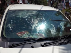 Pengantar Jenazah Rusak Mobil Warga di Makassar, Polisi Turun Tangan