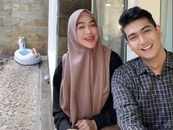 Lamaran 23 September 2021, Ria Ricis dan Teuku Ryan Pertemukan Dua Keluarga