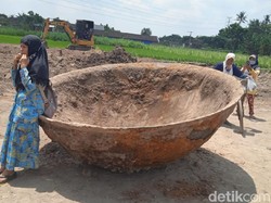 Cerita Penyewa Tanah soal Penemuan Wajan Raksasa di Bantul