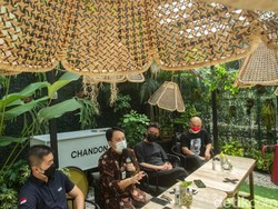 Wamendag: Sudah Vaksin Monggo Dine In di Resto, tapi Tetap Prokes