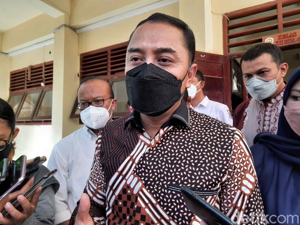 Jelang Sekolah Tatap Muka di Surabaya, Vaksin untuk Pelajar Baru Capai 26% Jelang Sekolah Tatap Muka di Surabaya, Vaksin untuk Pelajar Baru Capai 26%