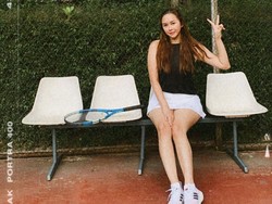 Perasaan Aura Kasih Dipuji Seksi dan Alasan Ogah Unggah Foto Pakai Bikini