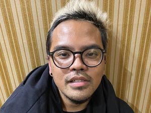 Polisi Umumkan Status Komika Coki Pardede di Kasus Sabu Pagi Ini Polisi Umumkan Status Komika Coki Pardede di Kasus Sabu Pagi Ini