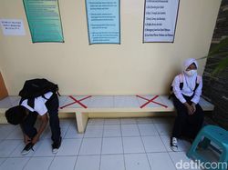 PAUD-SMP di Gunungkidul Mulai PTM Terbatas, Orangtua: Mengurangi Intensitas Main Gawai
