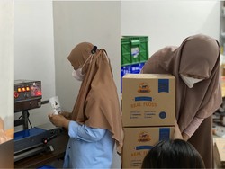 Cerita UMKM Asal Surabaya, Bisnis Naik Pesat Usai Hijrah ke Online