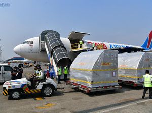 Indonesia Kedatangan 684.400 Vaksin AstraZeneca dari Selandia Baru Indonesia Kedatangan 684.400 Vaksin AstraZeneca dari Selandia Baru