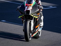 Rossi Sebut Vinales Kesulitan Jalani Debut dengan Aprilia, Begini Katanya