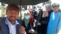 Para pesepakbola putri Afghanistan menggantungkan harapan mereka pada bantuan internasional untuk mencari perlindungan dari Taliban yang menguasai kawasan Afghanistan sejak beberapa waktu lalu. 