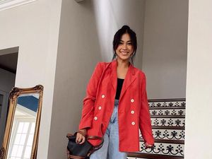 Tyna Kanna Tetap Bahagia Rayakan Ulang Tahun ke-32 Bareng Anak Tyna Kanna Tetap Bahagia Rayakan Ulang Tahun ke-32 Bareng Anak