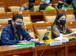 Sandiaga ke AS Hadiri Wisuda Anak, Angela Tanoesoedibjo Menparekraf Ad Interim